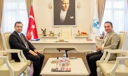 Yeni kaymakamın ilk durağı Sivrihisar Belediyesi