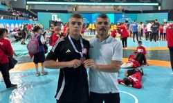Ahmet Savaş Türkiye 3.'sü oldu
