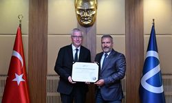 Anadolu Üniversitesinin kalite odaklı eğitim anlayışı tescillendi