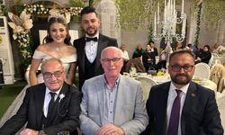 Aslan ailesinin mutlu günü