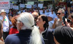 CHP Eskişehir Milletvekili Jale Nur Süllü’ye “butlancı” protestosu