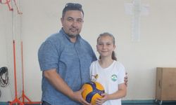 Defne Midilli’nin voleybol heyecanı