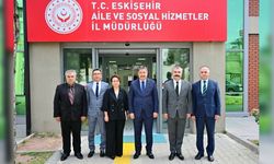 Eskişehir Valisi Yılmaz, Aile ve Sosyal Hizmetler İl Müdürlüğü'nde brifing aldı