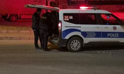 Eskişehir'de izinli olarak cezaevinden çıkan şahıs annesini bıçakla kovaladı