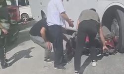 Eskişehir’de kaza: İşçi servisi ile motosiklet çarpıştı