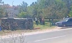 Eskişehir'de kontrolden çıkan otomobil devrildi