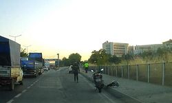 Eskişehir'de korku dolu anlar: Motosikletten düşen sürücü yaralandı