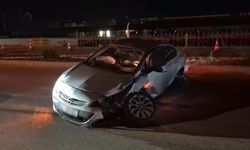 Eskişehir'de korkutan anlar: Alkollü sürücü tabelayı devirdi