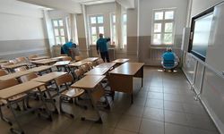 Eskişehir'de yükümlüler okulu yeniliyor: Boya ve tadilat çalışmaları başladı