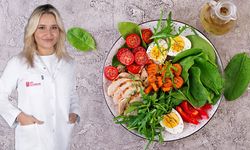 Eskişehirli diyetisyenden detoks yerine dengeli beslenme önerisi