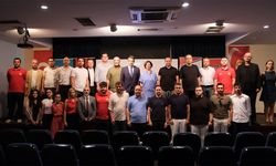 Eskişehirspor taraftarı afetlere karşı elini taşın altına koyuyor