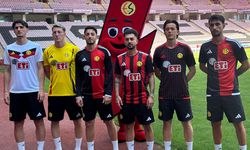 Eskişehirspor yeni sezon formalarını tanıttı: Formalar satışa çıktı