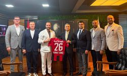 Eskişehirspor yönetiminden Başsavcı Deniz'e ziyaret