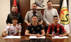 Eskişehirspor'da genç oyuncular A takım için ter dökecek