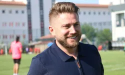 Eskişehirspor'da kadro büyük ölçüde şekillendi: "1-2 takviye daha yapabiliriz"