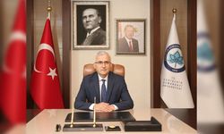 ESOGÜ Rektörü Prof. Dr. Kamil Çolak'ın 15 Temmuz Demokrasi ve Milli Birlik Günü mesajı