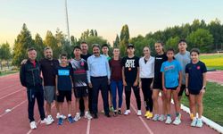 Hasan Kalın'dan atletlere ziyaret