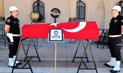 Kansere yenik düşen polis memuru Cem Akın son yolculuğuna uğurlandı