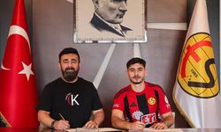 Bir transfer daha: Mehmet Bağlı Eskişehirspor'da