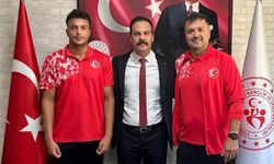 Memleketinden uğurlandı