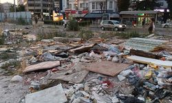 Şehrin göbeğinde çirkin manzara