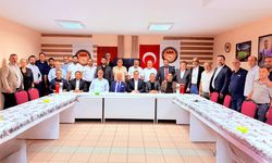 Ayhan Sezer, Eskişehir Dost Dernekleri Federasyonu’nun kahvaltı programına katıldı