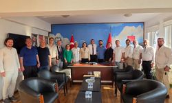 Eskişehir CHP Milletvekili Jale Nur Süllü, İl Yönetimi ile bir araya geldi