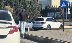 Eskişehir'de can güvenliğini hiçe sayan sürücü tepki çekti