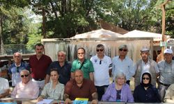 Eskişehir’de İYİ Parti’den okul kayıt parası tepkisi