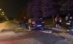 Eskişehir'de seyir halindeki araçta yangın! Kullanılamaz hale geldi