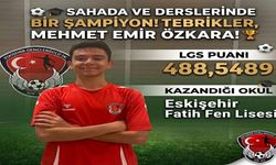 Hem sahada hem derslerde başarılı oldu