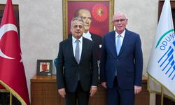 Kaymakam Şahin’den Başkan Kurt’a iade-i ziyaret: Odunpazarı için ortak çalışma vurgusu
