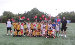 Miniklerden anlamlı kutlama