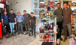 Sivrihisar’da esnafın kapısını çaldı: Oda başkanı sahaya indi