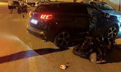 Sivrihisar’da motosiklet ve otomobil çarpıştı