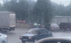 Sivrihisar’da sağanak yağmur etkili oldu