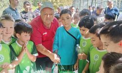 Tuğra Alp'e sürpriz kutlama