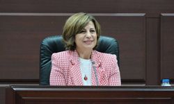 Ayşe Ünlüce belediye birimlerinde çalışan personel sayısını açıkladı