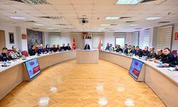 Eskişehir Emniyeti’nde kapsamlı toplantı: Asayiş ve güvenlik çalışmaları değerlendirildi