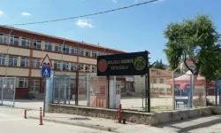 Eskişehir Melahat Ünügür Ortaokulu’nda “Makaslı tehdit” iddiasına açıklama