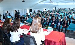 Eskişehir’de edebiyat buluşması: Gençler Cengiz Dağcı’nın eserleri için bir araya geldi
