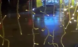 Eskişehir’de kontrolden çıkan araç ortalığı birbirine kattı