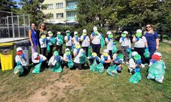 Eskişehir'de Mithatpaşa İlkokulu öğrencileri Dünya Temizlik Günü’nde iş başında