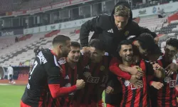 Eskişehirspor Balıkesirspor'u dağıttı: Maç 7-1 sona erdi