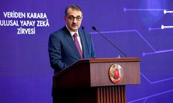 Fatih Dönmez yapay zekadaki kritik risklere dikkat çekti: “Mesele durdurmak değil”