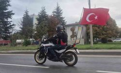 Eskişehir Türk bayraklarıyla çevre yolu turu