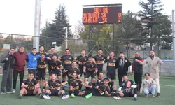 Çağlarspor zirvede doludizgin