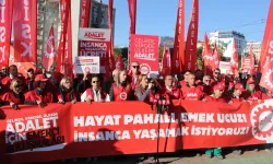 DİSK Genel Başkanı Çerkezoğlu Eskişehir’den seslendi: “Vergi dilimleri bir soygun halini aldı”