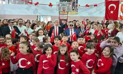 Dumlupınar İlköğretim Okulu’nda Cumhuriyet Bayramı coşkuyla kutlandı