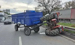 Eskişehir Çevre Yolu'nda trafik karıştı: Kontrolden çıkan traktör devrildi